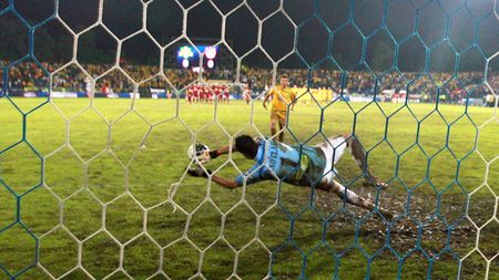 Un jucător de 1 milion de euro a FUGIT de la Vaslui!** Cum pierde Porumboiu un fotbalist ESENȚIAL: "Să se ducă și în Kîrgîzstan"
