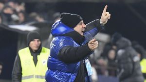 „Mi-a spart buza!”. Marius Șumudică, declarații uluitoare după „clinciul” cu Nkololo