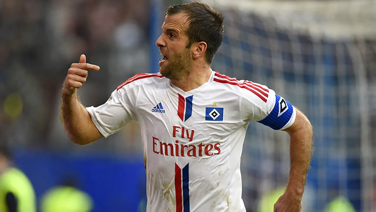 Van der Vaart, pregătit să renunțe la bani pentru a rămâne la Hamburg: 