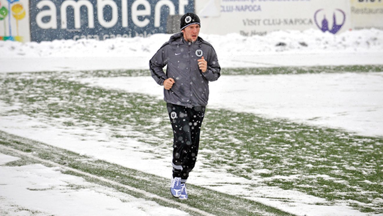 "U" atacă Steaua cu un "Eurofantastic"!** Toate transferurile făcute de "șepci":