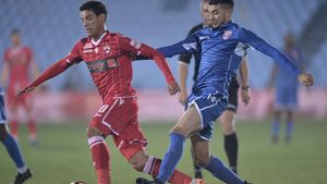 Dinamo nu mai sperie pe nimeni. Adversarii contestă victoria "câinilor": "Nu ne-a ieșit nimic, dar meritam un egal"