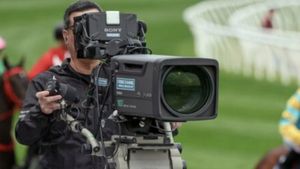 Ce s-a putut auzi pe post în transmisiunea în direct. Televiziunea și-a cerut scuze imediat