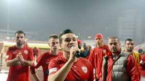 Încă 2,5 milioane de euro în conturile lui Negoiță? Matei și Lazăr se pot alătura plecărilor de marcă din "Groapă": "Dacă îi acceptă clauza, Vali e ca și pierdut"