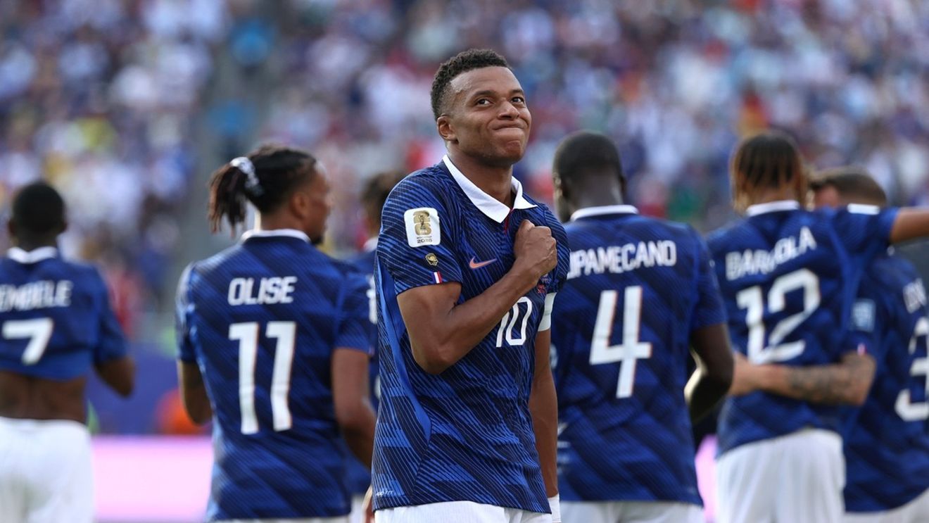 IMPLACABIL! Nota lui Kylian Mbappe după cele două goluri din Franța - Suedia 3-0. L-a egalat pe Leo Messi în topul golgheterilor Cupei Mondiale!