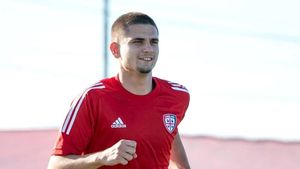 Răzvan Marin, lăudat de Gazzetta Dello Sport pentru prestațiile sale de la Cagliari: „Oferă echilibru echipei!”