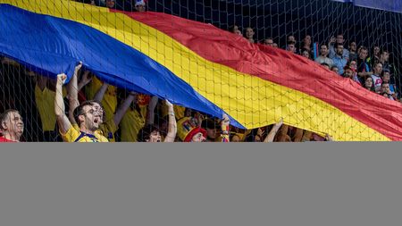 IMAGINEA ZILEI | Un suporter român a devenit viral! FOTO | Cum urmărește România - Olanda, la Euro 2018