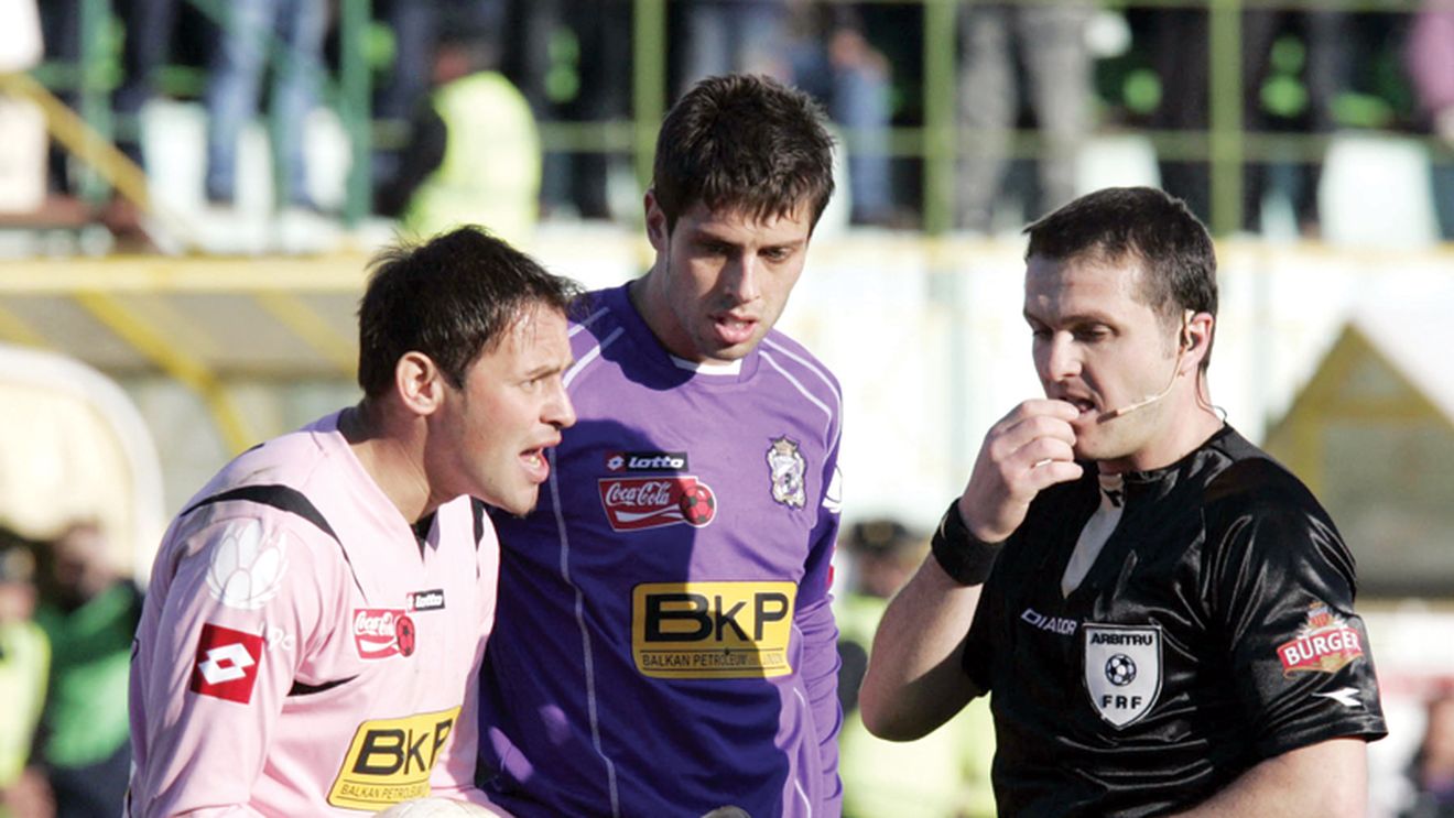 Uhrin: „Poli s-ar lupta la titlu în Cehia"