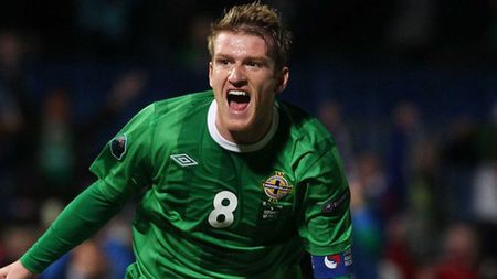 Căpitanul nord-irlandezilor, Steven Davis, incert pentru meciul cu România