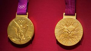 Protest extrem! Un fost sportiv a returnat medalia olimpică de aur după excluderea luptelor de la JO