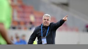 Pentru ce mai trage Șumudică? Antrenorul Astrei și-a dezvăluit obiectivul, după prima victorie în play-off: "Dacă batem CFR acasă, avem șanse la locul trei". Ce va face în vară: "Eu sunt mai nebun așa..."