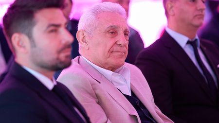 Fotbalistul român i-a închis telefonul în nas lui Giovanni Becali: ”Vreau să îți schimb viața!”