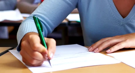 11 elevi au ratat Bacalaureatul pe motiv de fraudă