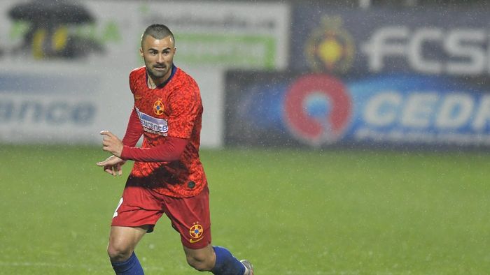 Valentin Crețu dă de pământ cu arbitrajul după FCSB - Sepsi: „Ei sunt deștepți și noi proști!”