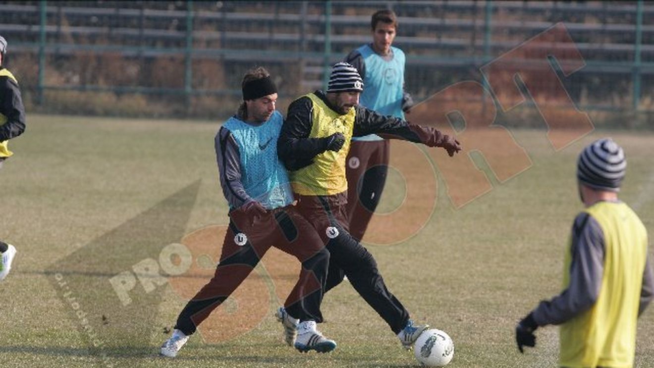 Probleme pentru Badea înainte de derby:** doi jucători nu s-au antrenat astăzi! FOTO Ședința de pregătire a "șepcilor"