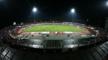 Derby plin de ură!