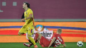 Mățel: "Orice victorie ne motivează". Fundașul de la Dinamo Zagreb, despre duelul cu Săpunaru: "Trebuie să-mi fac datoria de fundaș, e un plus dacă ajut pe faza ofensivă"