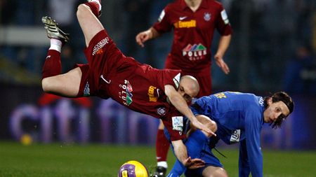 Au scris istorie pentru Steaua, acum au uitat de culori!** Ovidiu Petre și Janos Szekely, aproape de o revenire de senzație în fotbalul românesc. Ce echipă poate să-i ia