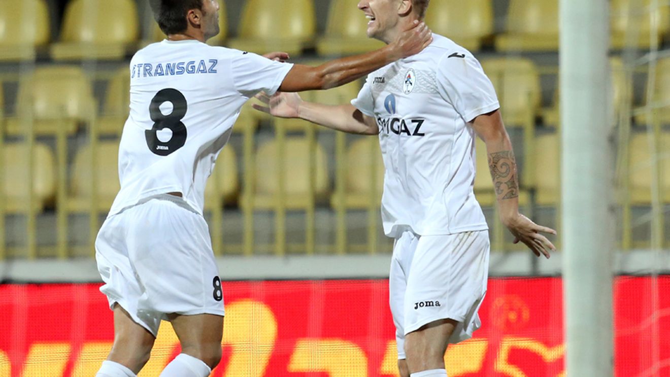 "Îngropați" de defensivă! Pandurii - Gaz Metan 1-2