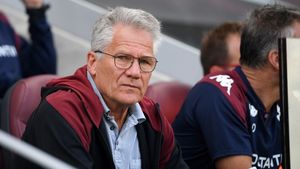 Fanii lui Metz au pornit revoluția și îi cer demisia lui Laszlo Boloni! S-au dus peste el în timpul interviului