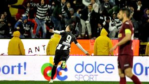 "Am fost muncitor doi ani la Autostrada Soarelui". Povestea lui Valentin Lemnaru, golgheterul Ligii 1 