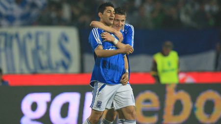 Frații Costea lângă Andone? Giovani: "Mititelu are datorii la bulgari"** Mititelu: "Ești nebun, culcă-te că ți-a trecut vremea!"