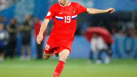 Milan și Roma, pe urmele lui Pavlyuchenko