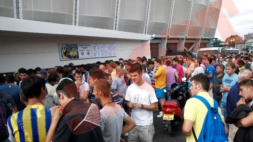 FOTO** Petrolul-Dinamo, primul meci pe noul „Ilie Oană”! Casele de bilete, luate cu asalt de fani