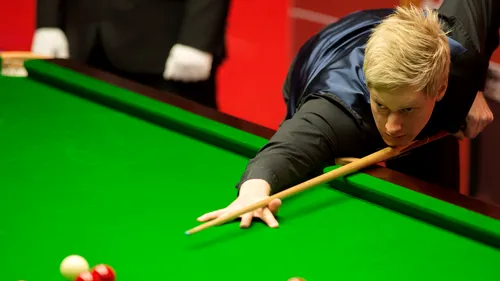 Neil Robertson, ca și calificat în turul 2 la Mondialul de snooker. 