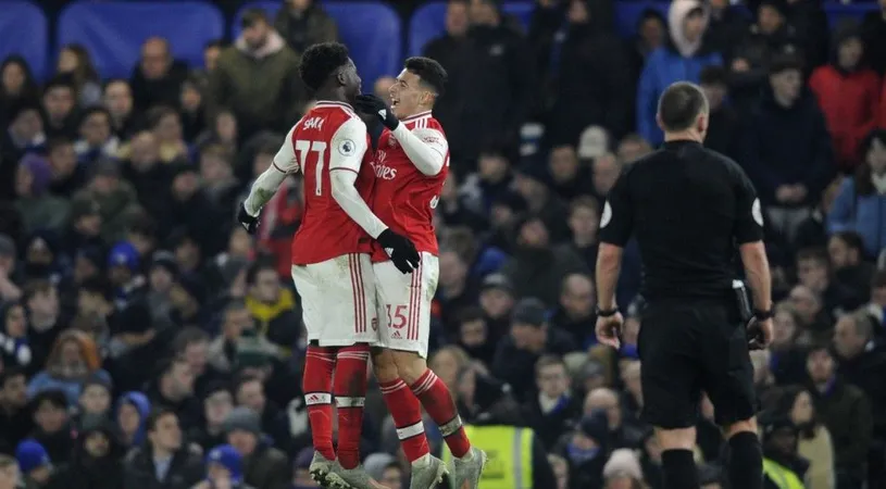 Arsenal a revenit de două ori în 10 oameni și a scos un egal cu Chelsea. Două reușite superbe și un final de poveste în derby-ul din Premier League