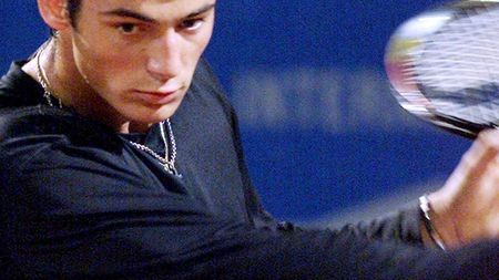 Luzzi moare, dar nu se predă