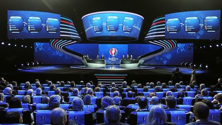 Cum arată urnele pentru tragerea la sorți a grupelor Euro 2016! România va întâlni sigur două forțe ale Europei în Franța. Variante accesibile în Urna 4