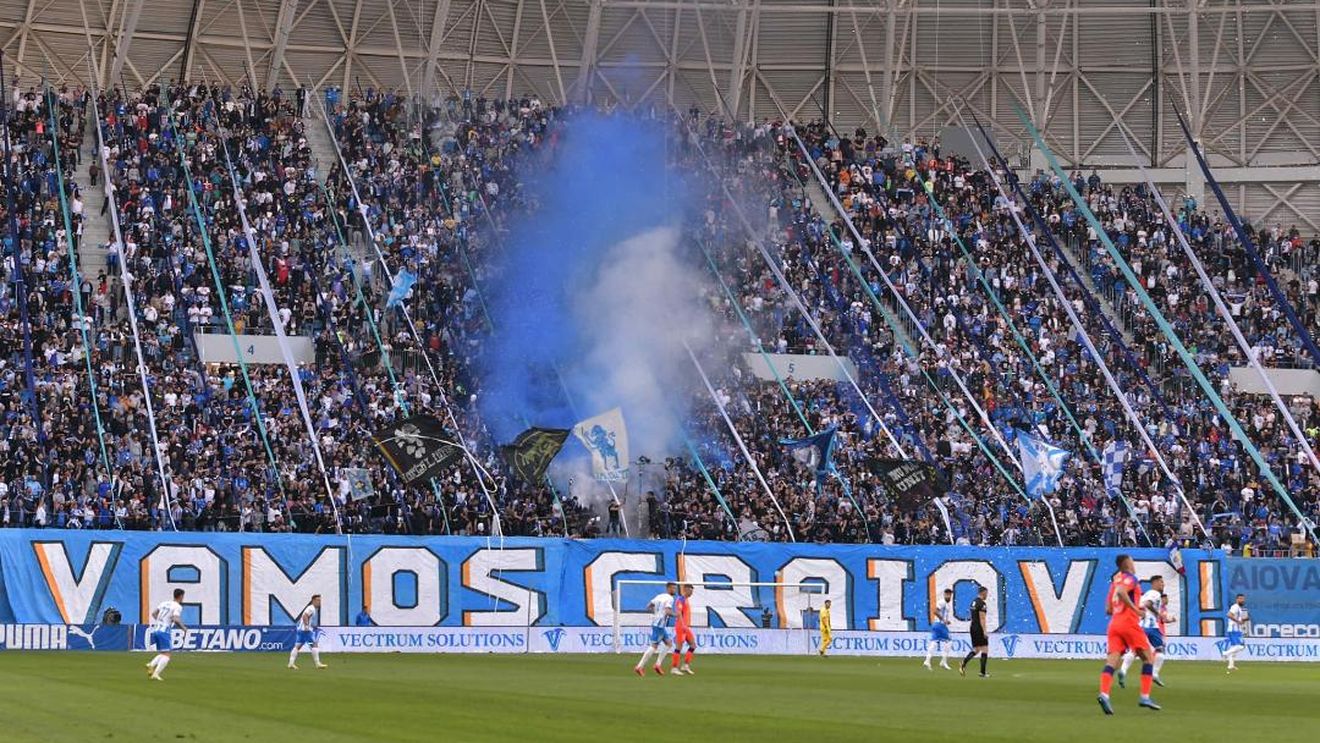 Galeria Universităţii Craiova, derapaj grosolan la adresa fanilor FCSB: „Pentru prima dată în Ghena nouă! Oricum, nu jucăm cu Steaua! Nu îngroşaţi rândurile turmei!”