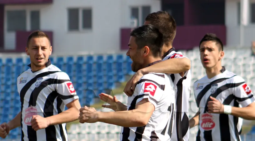 Unirea vrea** în primele patru