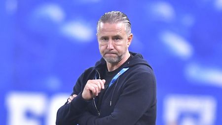 Război intern la Universitatea Craiova: conflictul mocnit dintre Reghecampf şi Marcel Popescu, reaprins, după 5 ani. Managerul general l-a atacat pe antrenor