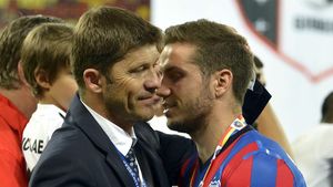 Daniel Isăilă știe cum să își țină jucătorii de partea lui! Dezvăluirile fostului său elev: „Uite, pentru asta o să am un respect deosebit pentru el!” | VIDEO EXCLUSIV ProSport Live