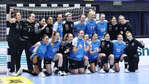 CSM București a distrus-o pe Ferencvaros în Liga Campionilor, chiar în Ungaria, și e din nou o forță reală a Europei!