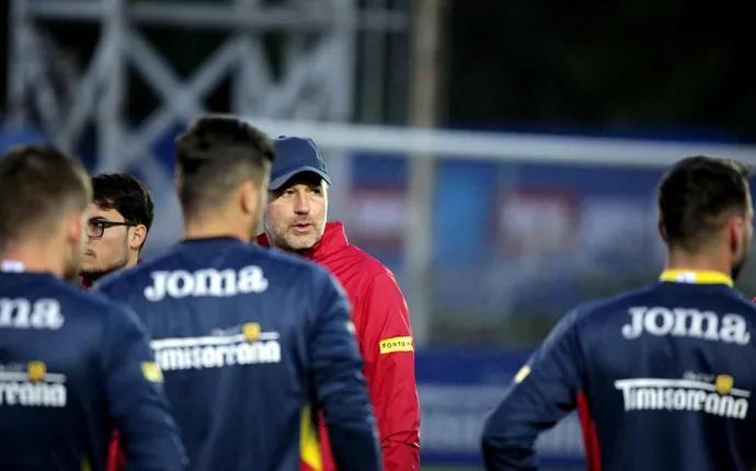 Veste uriașă pentru Edi Iordănescu înaintea meciului României din Giulești! Dezvăluiri din Bosnia despre cel mai periculos adversar: „Probabil că nu va juca!” | EXCLUSIV