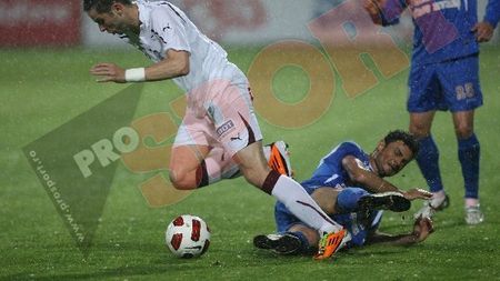 "Rapid merita victoria"!** Sabău, despre eventuala venire în Giulești