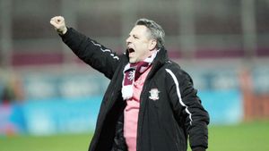 Șumudică, afirmații șocante: "Pentru mine, Rapidul a murit! Mi-e scârbă". Idolul din Giulești, furios: "Să-i întrebați..."