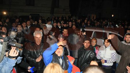 Susținătorii lui Becali au renunțat la protest!**