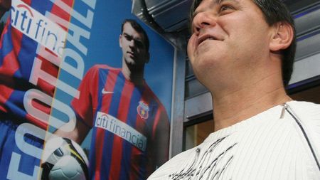 "Mi-ar plăcea să antrenez în Spania!** Aici e un nivel ridicat"