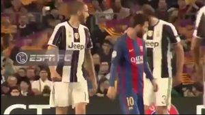 VIDEO | Imaginile serii în Champions League! Motivul real pentru care Chiellini și Bonucci s-au contrat pe teren! 