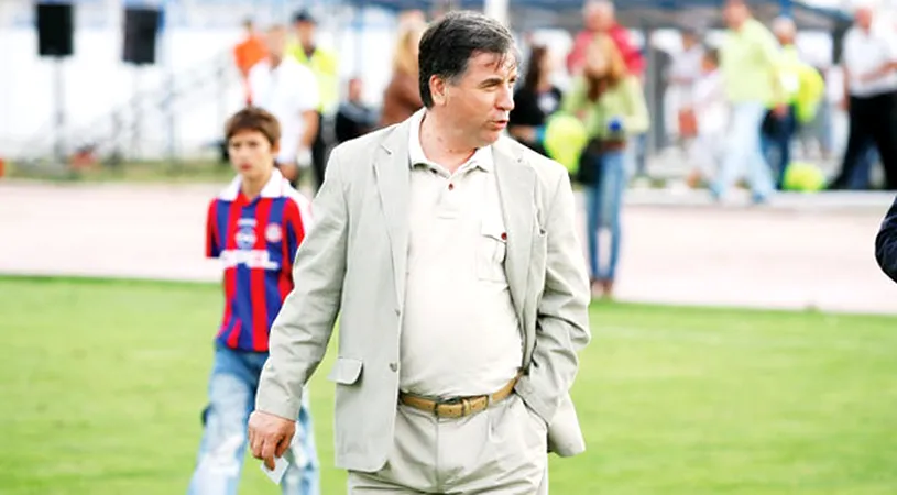 Steaua vrea 6000 de euro de la copii de 13 ani** pentru a-i lăsa să plece!