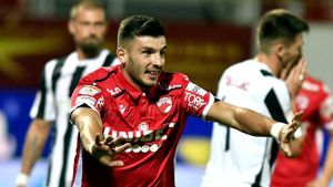 Mihai Popescu ratează derby-ul cu FCSB: "A fost o prostie a mea! La nervi nu am mai gândit!" Ce mesaj are pentru fani