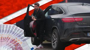 „Pilda bolizilor de lux” pe care brazilianul Ronaldo i-a predat-o lui Adrian Mutu la Internazionale Milano! „Dințosul” a încremenit când l-a văzut pe român cu ce mașină a putut să vină în prima zi la antrenamente: „Du-te în parcarea 3! Aici e doar pentru Lamborghini și Ferrari”