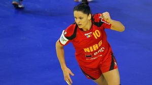 Adriana Țăcălie revine din 15 august la pregătirile echipei Corona Brașov. De la Măgura Cisnădiei, la CSM București și Vardar Skopje
