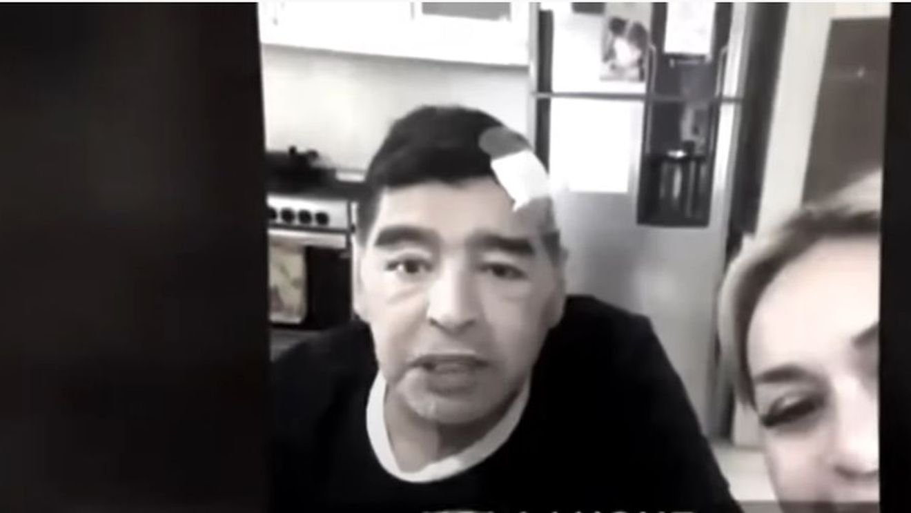 Ultima filmare cu Maradona înainte de a muri! Video șocant: Diego e slăbit și abia poate vorbi
