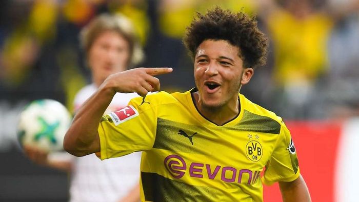 O legendă a lui Liverpool nu vede cu ochi buni transferul lui Jadon Sancho pe Anfield. „Dacă Sancho este mulțumit să stea pe banca lui Liverpool, atunci poate să vină!"