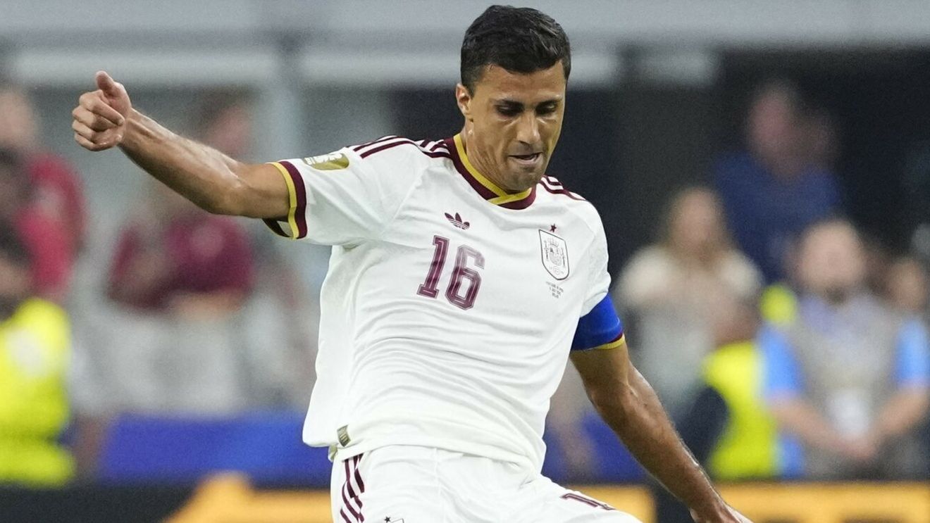 Trei dintr-o lovitură! Ce ascunde transferul lui Rodri la FC Barcelona
