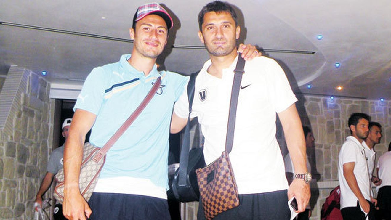 Niculescu a anunțat transferul anului:** "Gata, dați exclusiv că Ștefan Radu s-a Â«transferatÂ» la Â«UÂ» Cluj!" A rămas însă doar cu poza :)